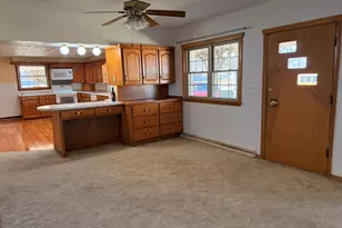 205 E Silverspoon Ave, Granville, IL 61326 - Photo 18