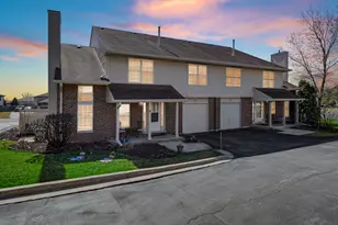 16054 85th Pl, Tinley Park, IL 60487 - Photo 2