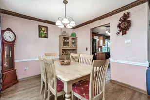 41 Siems Dr, Glendale Heights, IL 60139 - Photo 10