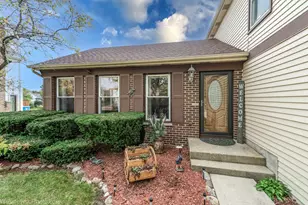 41 Siems Dr, Glendale Heights, IL 60139 - Photo 4