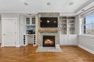 1921 W Diversey Pkwy, Chicago, IL 60614 - Photo 10