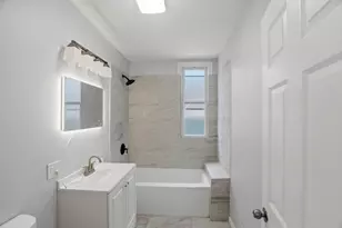 5256 S Carpenter St, Chicago, IL 60609 - Photo 8