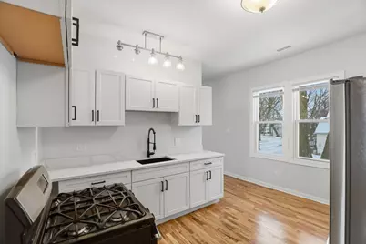 5256 S Carpenter Street, Chicago, IL 60609 - Photo 12