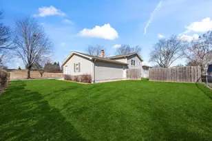 997 N Plum Grove Rd, Palatine, IL 60067 - Photo 28