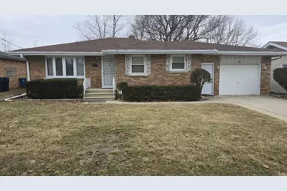 447 Dennis Avenue, Bradley, IL 60915 - Photo 1
