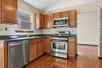 3585 Princeton Avenue, Aurora, IL 60504 - Photo 6