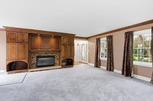 700 Broadway Ave, Crystal Lake, IL 60014 - Photo 4