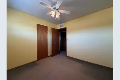 28 S Willow Way, North Aurora, IL 60542 - Photo 14