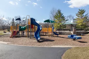 1136 Stanton Rd, Lake Zurich, IL 60047 - Photo 28