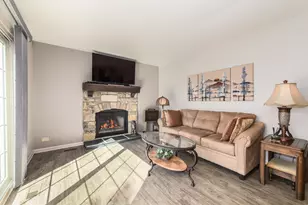 1136 Stanton Rd, Lake Zurich, IL 60047 - Photo 16