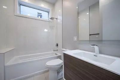 934 N California Avenue #4N, Chicago, IL 60622 - Photo 10
