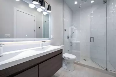 934 N California Avenue #4N, Chicago, IL 60622 - Photo 8