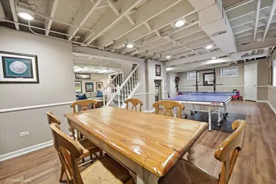 121 Brighton Drive, Wheaton, IL 60189 - Photo 40