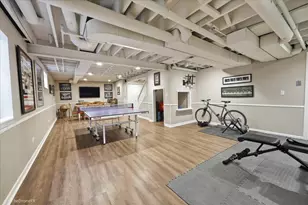 121 Brighton Dr, Wheaton, IL 60189 - Photo 38