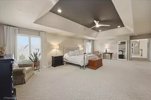 121 Brighton Dr, Wheaton, IL 60189 - Photo 26