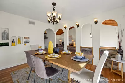 24430 W Boulevard De John, Naperville, IL 60564 - Photo 10