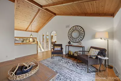 24430 W Boulevard De John, Naperville, IL 60564 - Photo 8