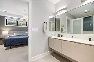 2165 N Claremont Ave, Chicago, IL 60647 - Photo 22