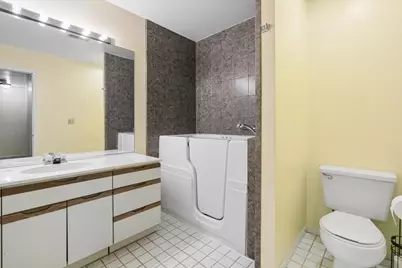 1530 Apple Grove Lane, Westmont, IL 60559 - Photo 14