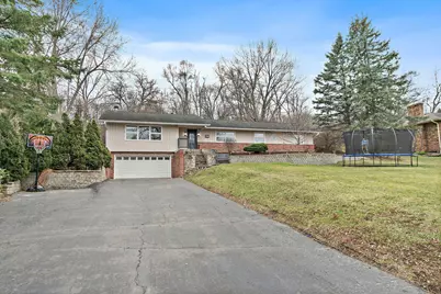 915 Willow Lane, Sleepy Hollow, IL 60118 - Photo 4