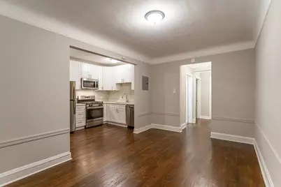 2435 W Rosemont Avenue #3, Chicago, IL 60659 - Photo 2