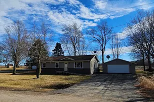 4696 Palmerstone Blvd, Rockford, IL 61102 - Photo 4