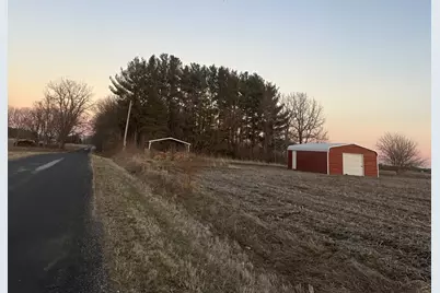 15757 Black Road, Lyndon, IL 61261 - Photo 2