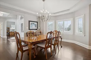 6837 Fieldstone Dr, Burr Ridge, IL 60527 - Photo 12