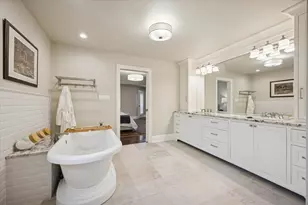 6837 Fieldstone Dr, Burr Ridge, IL 60527 - Photo 20