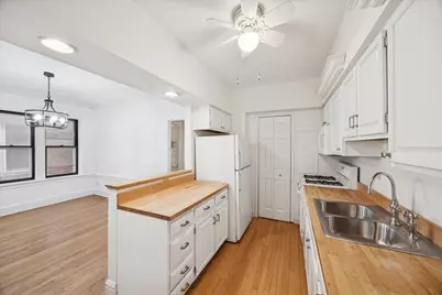 7348 Lake Street #2E, River Forest, IL 60305 - Photo 10