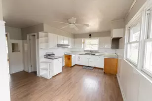 3651 N Brookeville Rd, Forreston, IL 61030 - Photo 10