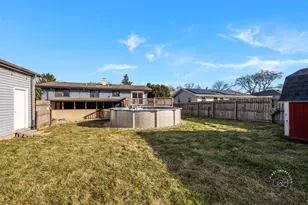 563 Hitchcock Ave, Lisle, IL 60532 - Photo 24