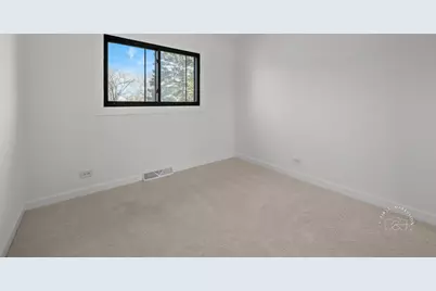 563 Hitchcock Avenue, Lisle, IL 60532 - Photo 16