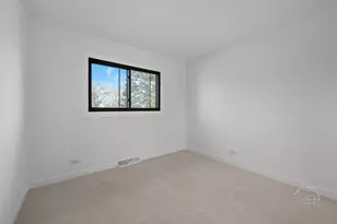 563 Hitchcock Ave, Lisle, IL 60532 - Photo 16