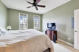 100 S Emerson St, Mount Prospect, IL 60056 - Photo 16