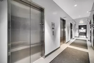 235 W Van Buren St, Chicago, IL 60607 - Photo 24