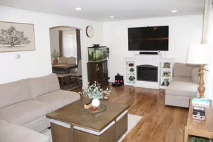 6034 S Komensky Ave, Chicago, IL 60629 - Photo 2