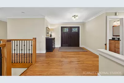 320 Oakwood Court, Wheaton, IL 60189 - Photo 4