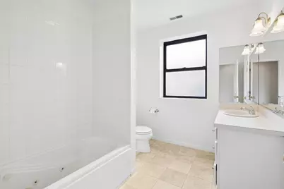 1313 W Pratt Boulevard #2W, Chicago, IL 60626 - Photo 10