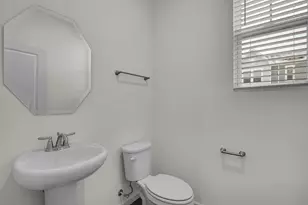 6275 Sandbelt Dr, Woodridge, IL 60517 - Photo 16