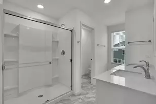 6275 Sandbelt Dr, Woodridge, IL 60517 - Photo 10