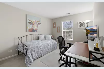 5701 Wildspring Drive, Lake in the Hills, IL 60156 - Photo 22