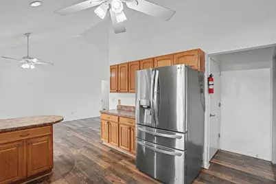 10519 Sandburr Court, Thomson, IL 61285 - Photo 8