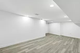 3313 W 61st Pl, Chicago, IL 60629 - Photo 20