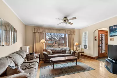 7925 W Cressett Drive, Elmwood Park, IL 60707 - Photo 2