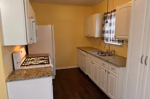 [Address not provided], Round Lake Beach, IL 60073 - Photo 4