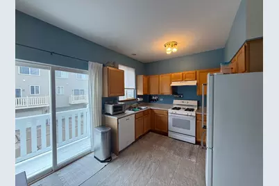 1605 Samuel Court, Gurnee, IL 60031 - Photo 8