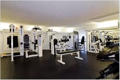 2800 N Lake Shore Drive #911, Chicago, IL 60657 - Photo 16