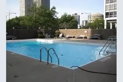 2800 N Lake Shore Drive #911, Chicago, IL 60657 - Photo 10