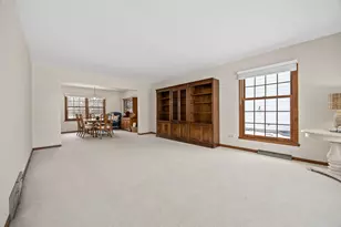 1532 Swallow St, Naperville, IL 60565 - Photo 6